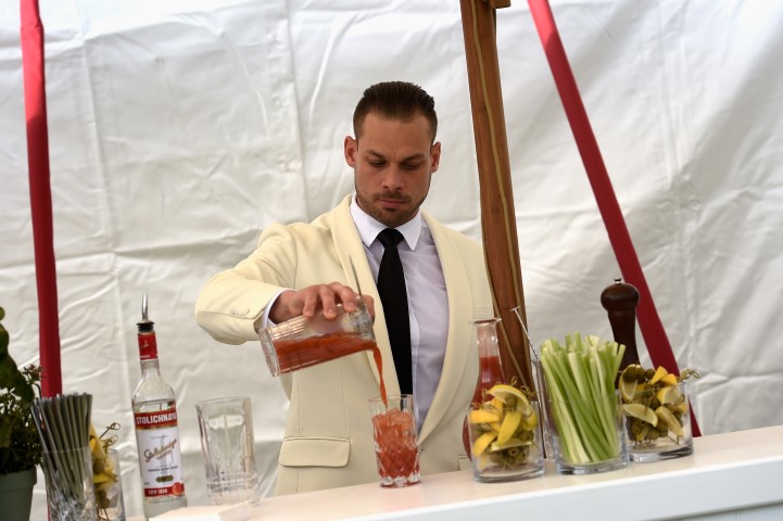 700065097 AJ 5732 D7408D08C7218F98DB0B90B7D118D97A